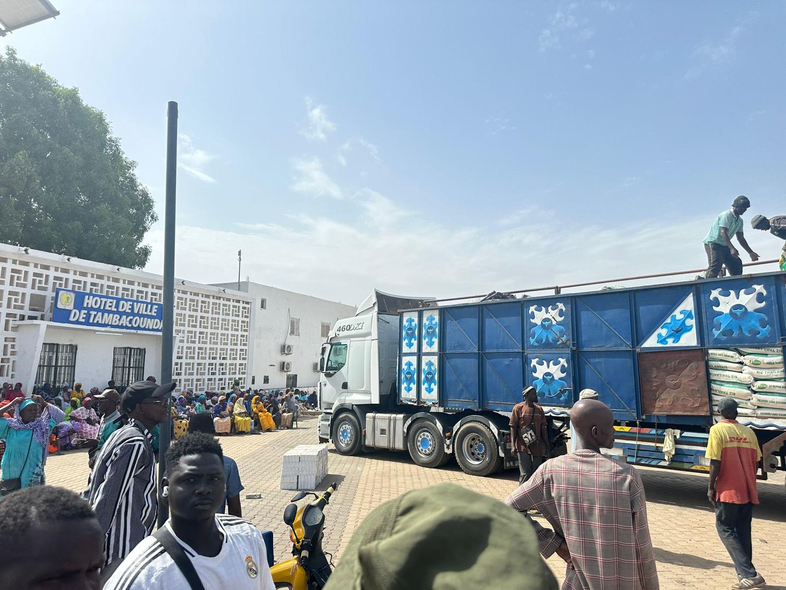 Camion de livraison à Tambacounda, Sénégal